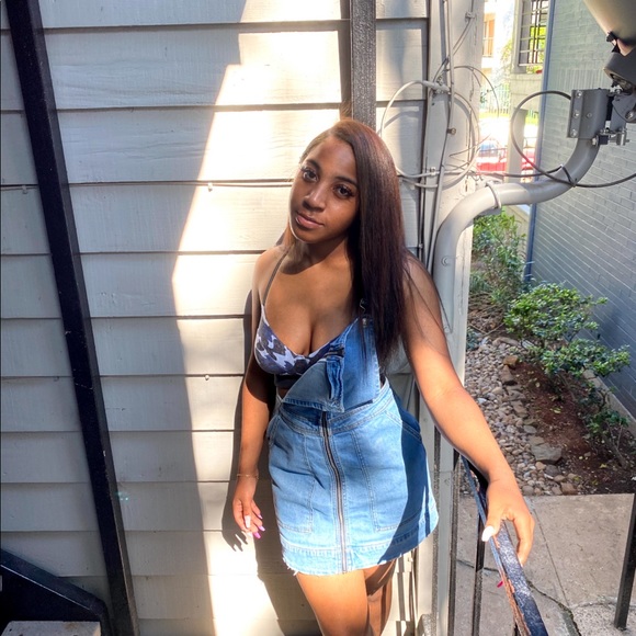 Small - Picture 3 of 3